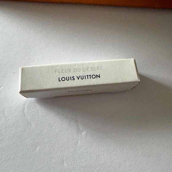 Louis Vuitton Fleur du Desert cologne Sample - Picture 2 of 4